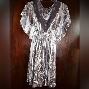 Small woman dress